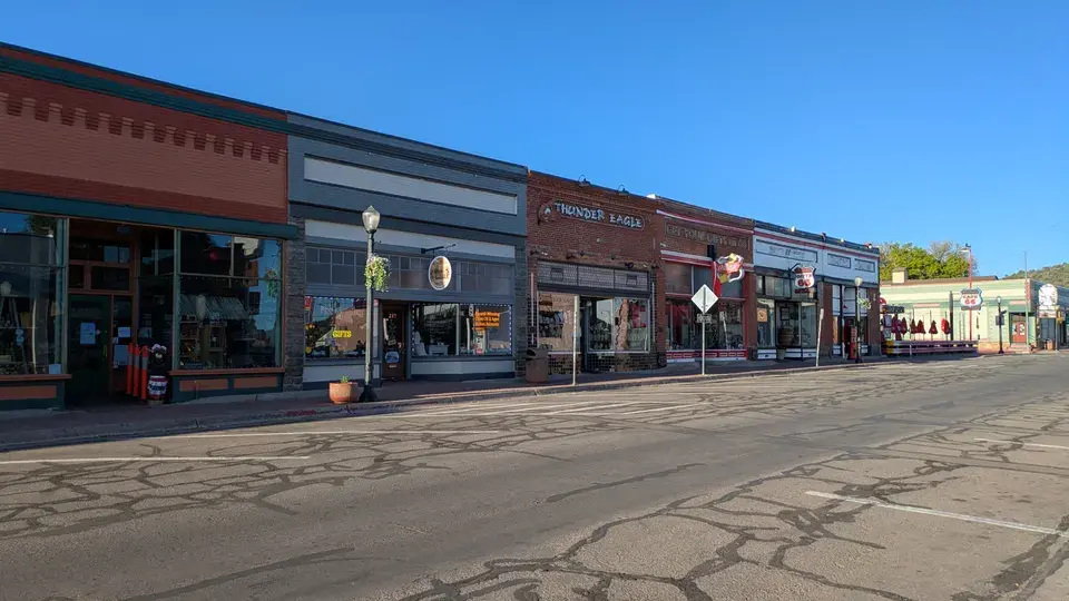 Local Landmarks We Serve Near Livingston in Livingston